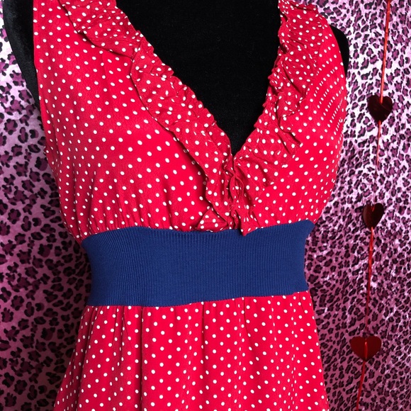 Red dress with white polka dots - Picture 4 of 5